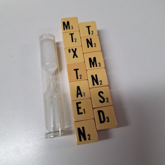 Vintage Lowe Scribbage Word Game With Dice & Timer - Picture 5 of 6